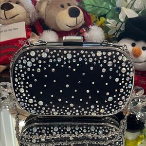 Clutch black NWT